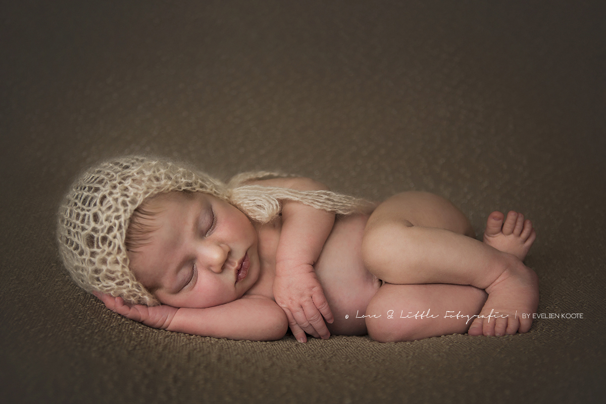Newborn fotografie Tiel - Love & Little fotografie