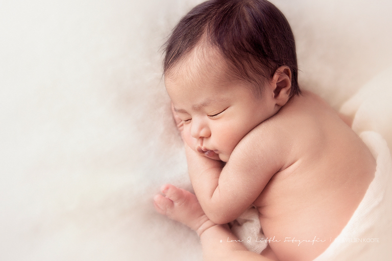 Newborn fotografie Tilburg - Love & Little fotografie - Evelien Koote