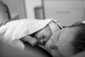 Geboortefotografie ETZ Elisabeth Tilburg - Love & Little fotografie - newborn & geboortefotograaf