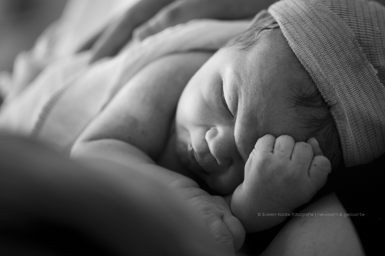 Geboortefotografie Amsterdam - Evelien koote fotografie - newborn & geboortefotograaf