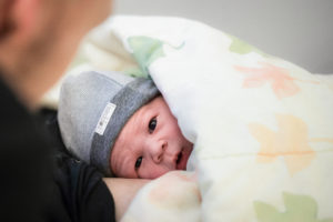 Geboortefotograaf Wijchen - Love & Little geboortefotografie - Evelien Koote